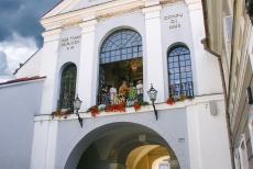 Historisch centrum van Vilnius - Historisch centrum van Vilnius: De 16de eeuwse Aušros Vartai, de Poort van de Dageraad, is de enig nog bestaande poort van de negen...
