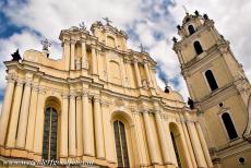 Historisch centrum van Vilnius - Historisch centrum van Vilnius: De Johanneskerk werd gebouwd in de periode 1386-1426. De klokkentoren is 68 meter hoog en is het hoogste...