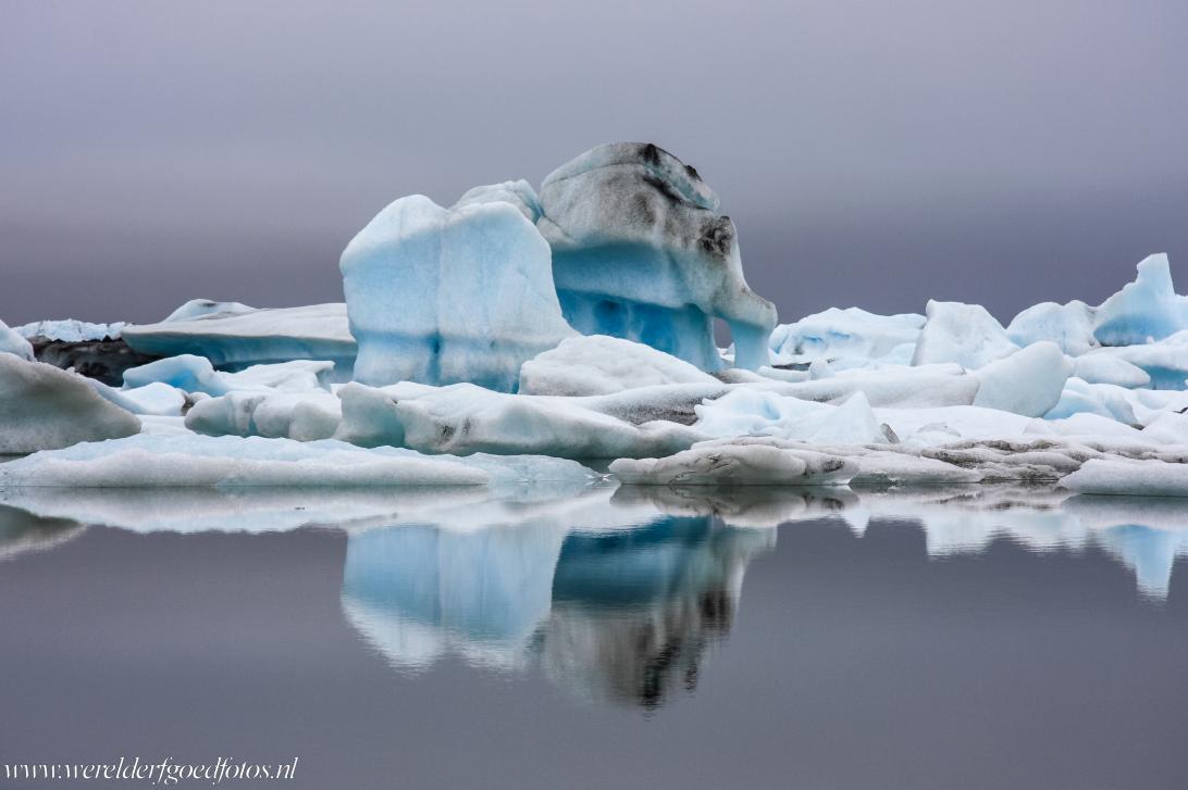 Vatnajökull National Park - Vatnajökull National Park - dynamic nature of fire and ice: Jökulsárlón is the largest glacial lake on Iceland.... Vatnajökull National Park - Vatnajökull National Park - dynamic nature of fire and ice: Jökulsárlón is the largest glacial lake on Iceland....