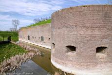 New Dutch Water Line - Fort bij Vechten - Dutch Water Defence Lines - National Waterline Museum at Fort bij Vechten: Fort bij Vechten is one of the largest and most beautiful...