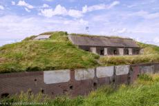 Nieuwe Hollandse Waterlinie - Fort Pannerden - Nieuwe Hollandse Waterlinie - Fort Pannerden: Het fort diende eveneens als voorpost voor de Grebbelinie, een linie die een groot deel...