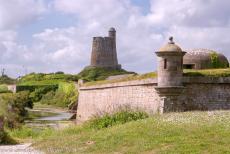 Saint-Vaast-la-Hougue/Tatihou, Towers of Vauban - Fortifications of Vauban: The&nbsp;Hougue Tower and the Hougue Fort near&nbsp;Saint-Vaast-la-Hougue. The Hougue Tower had many different...