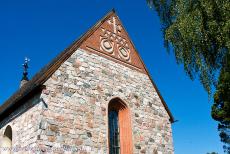 Kerkdorp Gammelstad, Luleå - Kerkdorp Gammelstad in Luleå: De oostgevel van de Nederluleå heeft sierlijk metselwerk, maar ertussen bevindt...
