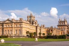 Blenheim Palace - Blenheim Palace wordt&nbsp;omgeven door een Engels landschapspark&nbsp;met&nbsp;meerdere tuinen, zoals een formele tuin,&nbsp;een Italiaanse tuin,...