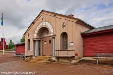 Grote Koperberg in Falun - Mijngebied de Grote Koperberg in Falun: 'Anfarten' is een gebouw uit 1812, het geeft toegang tot de mijn. 'Anfarten' is...