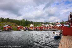 High Coast / Kvarken Archipelago - High Coast / Kvarken Archipelago: The 17th century pittoresque fishing village of Bönhamn in Sweden. The houses are painted in the...