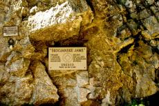 Grotten van Škocjan - Een tocht door de Grotten van Škocjan begint bij het bezoekerscentrum. Een gids neemt je mee voor een korte wandeling naar...