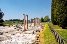Archeologische opgravingen van Aquileia - Archeologische opgravingen en de Basiliek van Aquileia: Het Romeins Forum in Aquileia dateert uit de 2de tot 3de eeuw n.Chr. Het grootste deel van...