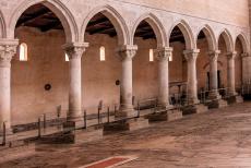 Archeologische opgravingen van Aquileia - De archeologische opgravingen en de patriarchale basiliek van Aquileia: De basiliek van Aquileia is vermaard om haar fresco's en...