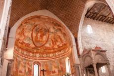 Archeologische opgravingen van Aquileia - De archeologische opgravingen en de patriarchale basiliek van Aquileia: De apsis van de basiliek van Aquileia is gedecoreerd met fresco's uit...