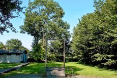 Auschwitz - Birkenau - Auschwitz - Birkenau: Op 16 april 1947 werd Rudolf Höss in Auschwitz I terechtgesteld. De nazi Rudolf Höss diende... Auschwitz - Birkenau - Auschwitz - Birkenau: Op 16 april 1947 werd Rudolf Höss in Auschwitz I terechtgesteld. De nazi Rudolf Höss diende...