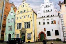 Historisch centrum van Riga - Historisch centrum van Riga: De Drie Broeders zijn de oudste stenen huizen in de stad Riga. De Drie Broeders werden gebouwd aan het eind... Historisch centrum van Riga - Historisch centrum van Riga: De Drie Broeders zijn de oudste stenen huizen in de stad Riga. De Drie Broeders werden gebouwd aan het eind...