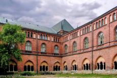 Historisch centrum van Riga - Historisch centrum van Riga: De markante kruisgang van de Dom van Riga werd gebouwd in de 13de eeuw en wordt beschouwd als een... Historisch centrum van Riga - Historisch centrum van Riga: De markante kruisgang van de Dom van Riga werd gebouwd in de 13de eeuw en wordt beschouwd als een...