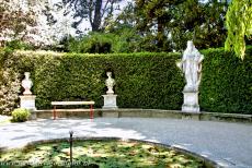 Botanical Garden (Orto Botanico) of Padua - The Fountain of the Four Seasons in the Botanical Garden (Orto Botanico) of Padua. The Italian architect Andrea Moroni was involved it the...