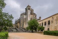 Convent van Christus in Tomar - De romaanse Ronde Kerk van het Convent van Christus in Tomar. Het Convent van Christus in Tomar is een voormalige kloostervesting van de...